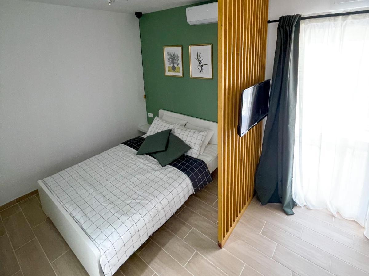 Modern Studio Overlooking Downtown Makarska Luaran gambar