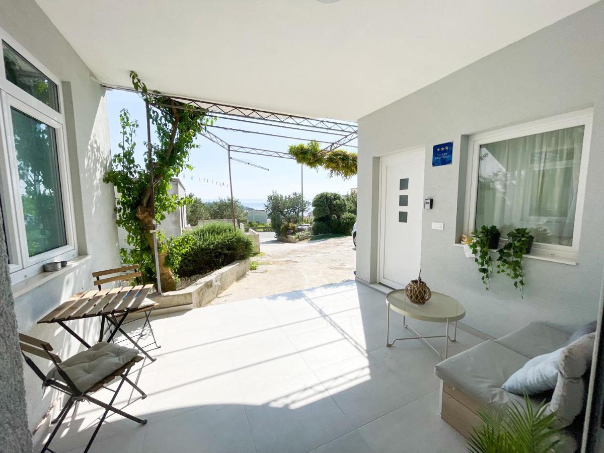 Modern Studio Overlooking Downtown Makarska Luaran gambar