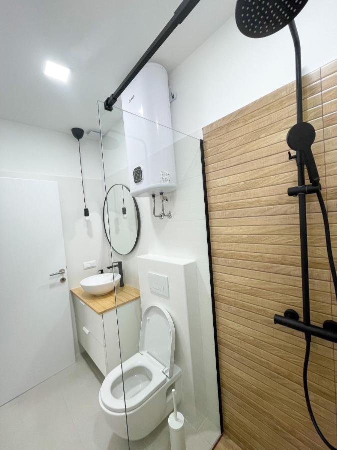 Modern Studio Overlooking Downtown Makarska Luaran gambar